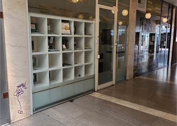Laden zu Miete in Bolzano